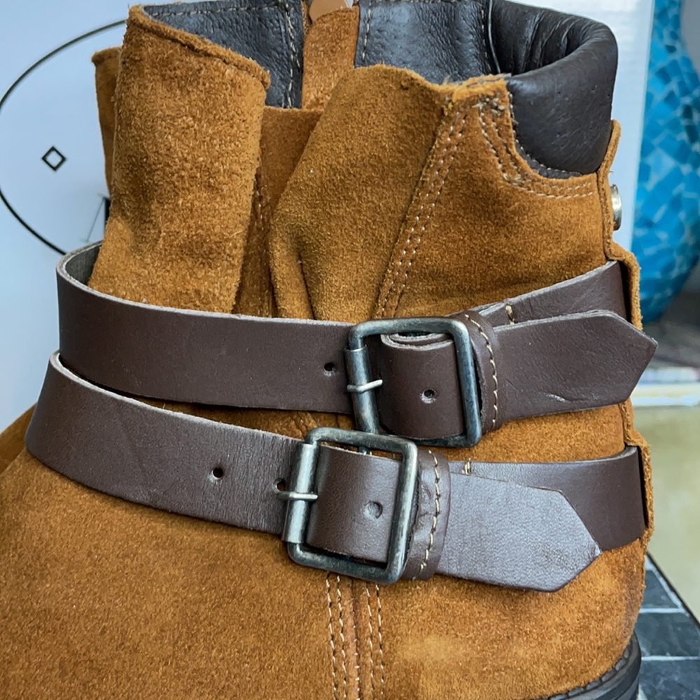 Steve Madden Dormaa Cognac Suede Ankle Boots - Picture 5 of 11